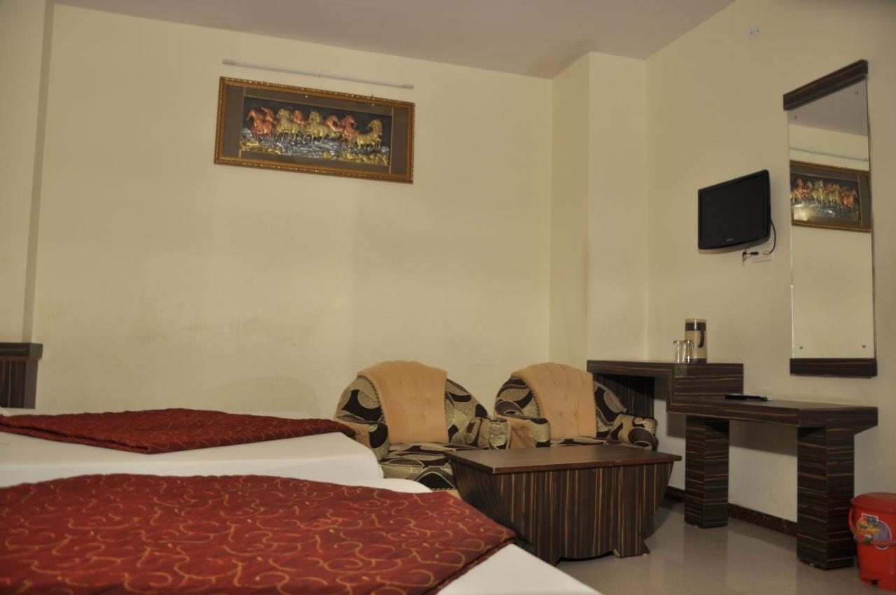 Hotel Metro Jaipur Rom bilde